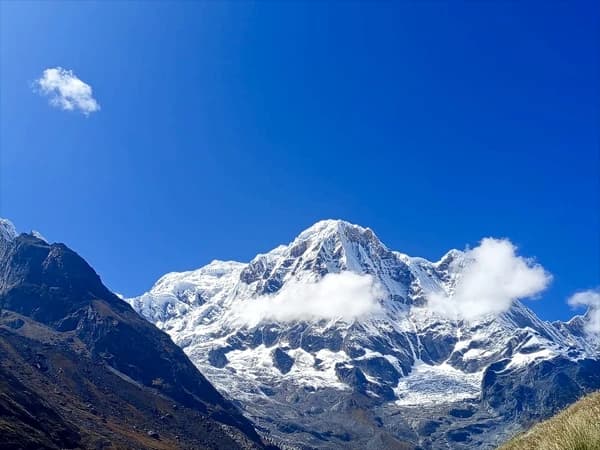 Annapurna I mountain view photos between MBC to ABC route