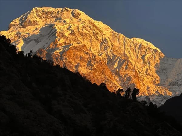 Best view of Nepal trek mount Annapurna south from Jhinu Danda