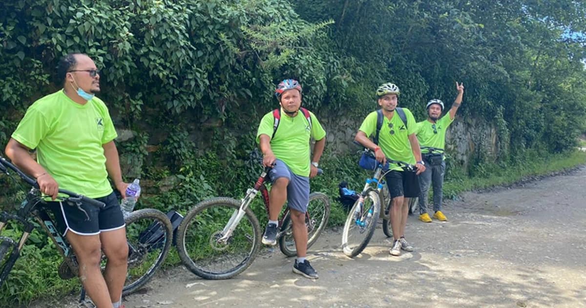 kathmandu cycling tour