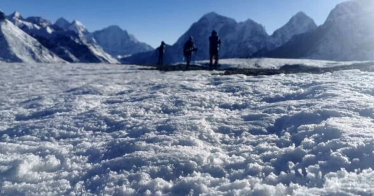 Everest Trek with Lobuche Peak Climbing