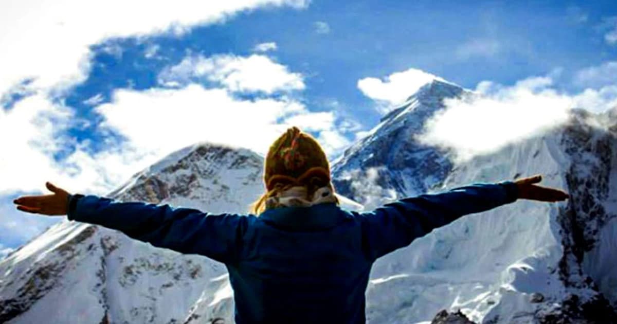 Everest Base Camp Via Chola Pass Gokyo