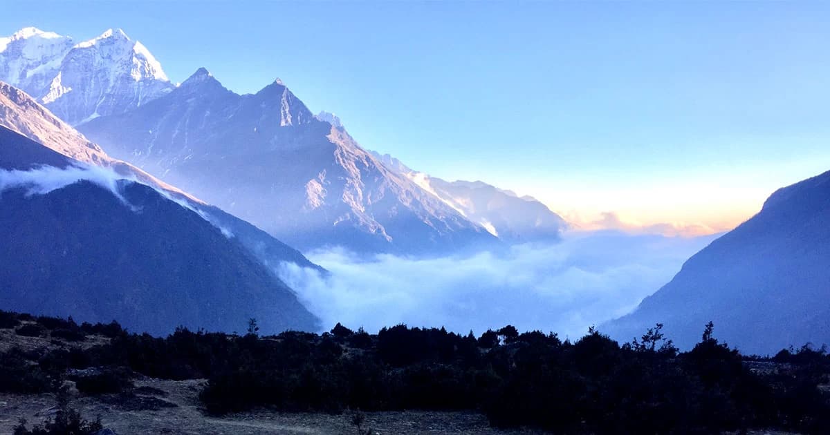 Everest Travel Guide