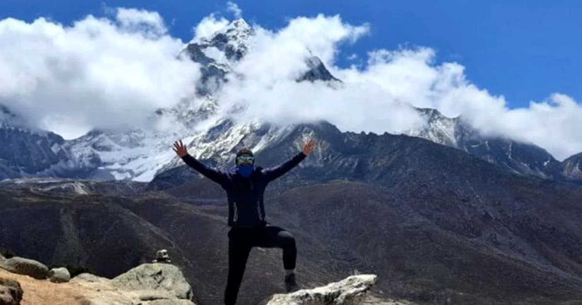 Everest Trek Helicopter Return