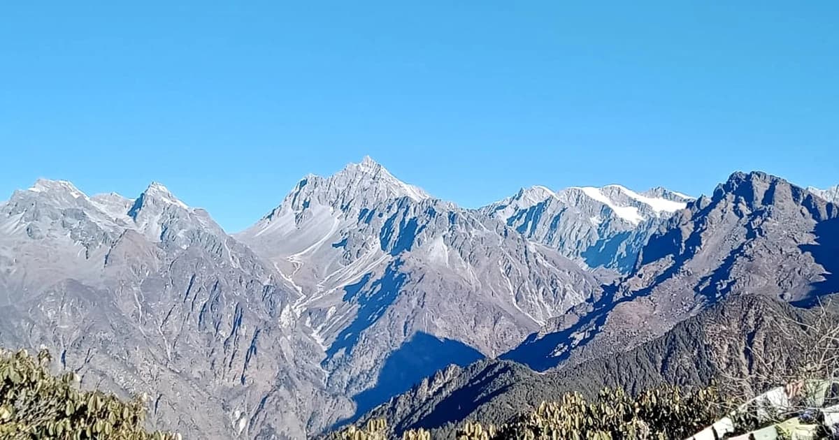 snow capped mountain ama yangri