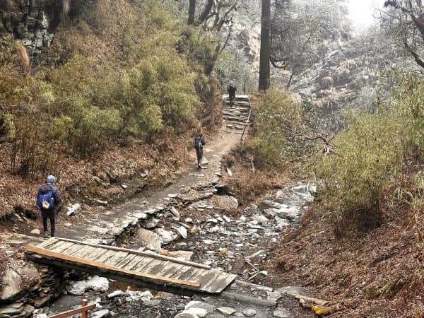 Trekking Trail Route Ghorepani To Tadapani Annapurna Trek Nepal
