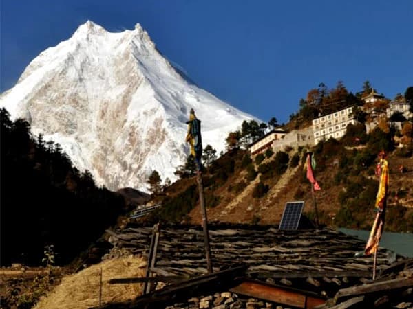 Manaslu Circuit Trek 14 days